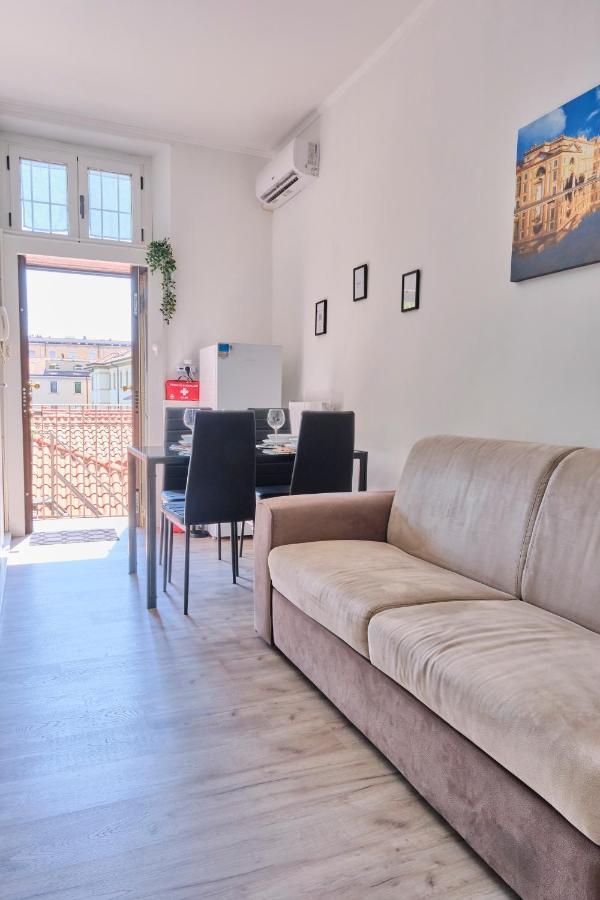 Monza-Centro Modern Flat Near Train Station Apartman Kültér fotó